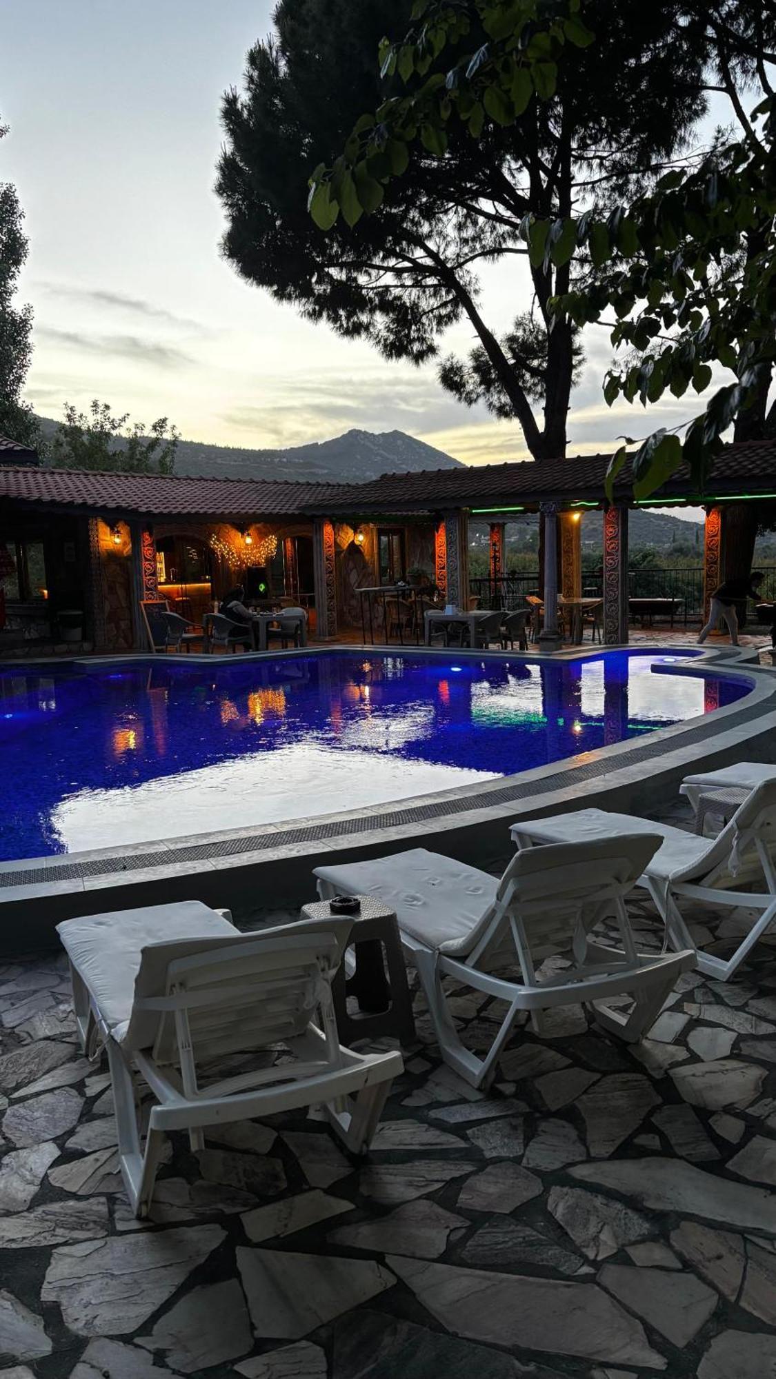 Atillas Getaway Selcuk Exterior photo